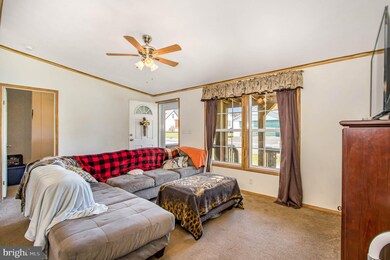 261 Carlisle Ave, Enola, PA 17025 - photo 7