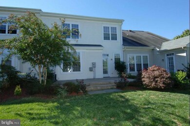 13704 Longmeade Ct, Gainesville, VA 20155 - photo 2