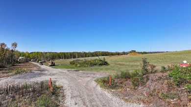 172 Camp Dr, Windber, PA 15963 - photo 5