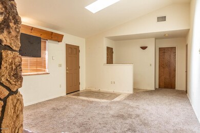 140 S Paloma, Show Low, AZ 85901 - photo 4