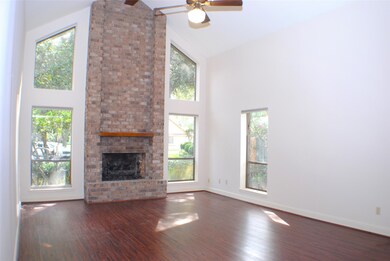 2444 Chestnut Dr, Rosenberg, TX 77471 - photo 2