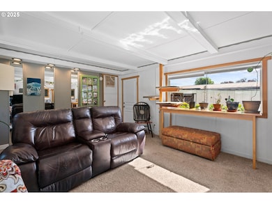 545 Warren St S unit 12, Monmouth, OR 97361 - photo 7