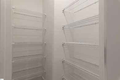 121 A & B Brookmeade Dr, Anderson, SC 29621 - photo 4