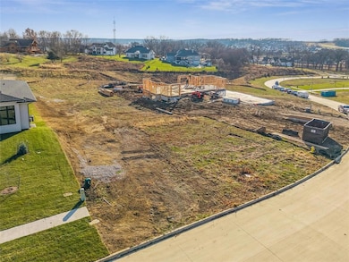 9606 Treehaven, West Des Moines, IA 50266 - photo 3