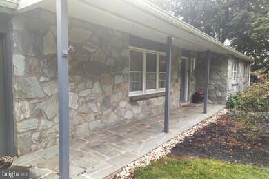 1000 Temple Rd, Pottstown, PA 19465 - photo 4