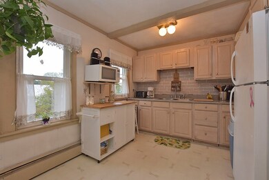 330 Waterman Ave, Smithfield, RI 02917 - photo 7