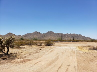 MOUNTAIN VIEWS TO THE WEST