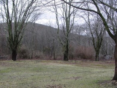 863 Glendale Rd, Wilbraham, MA 01095 - photo 3