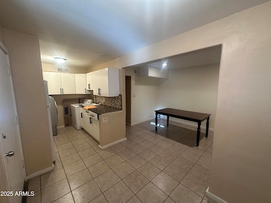 1701 W Tuckey Ln unit 126, Phoenix, AZ 85015 - photo 2