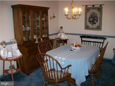 799 Westfield Dr, Cinnaminson, NJ 08077 - photo 5