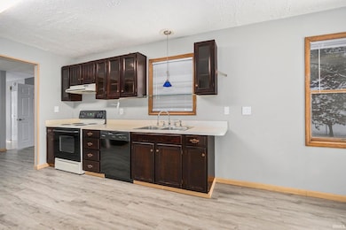 2982 Princeton Dr, Mishawaka, IN 46544 - photo 7