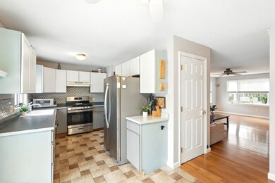 19 Arnold Ave, Chicopee, MA 01013 - photo 7