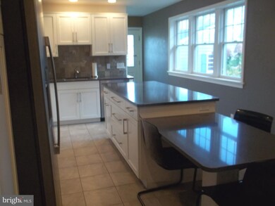 1552 Elm St, Bethlehem, PA 18017 - photo 7