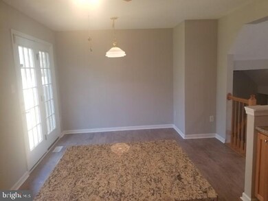 61 Guilford Place, Burlington, NJ 08016 - photo 5