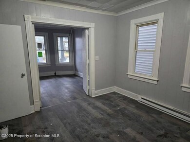 536 Alder St unit 1, Scranton, PA 18505 - photo 3