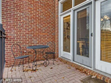 8503 Gavin Manor Ct, Chevy Chase, MD 20815 - photo 3