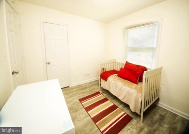 4804 Birchtree Ln, Temple Hills, MD 20748 - photo 7