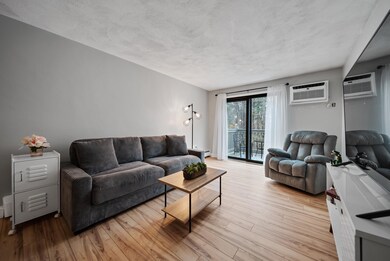 33 Andrew St unit 26, Manchester, NH 03104 - photo 7