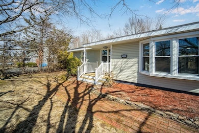 1341 Suffield St, Agawam, MA 01001 - photo 3