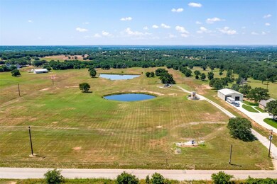 1810 Hlavek Rd, Decatur, TX 76234 - photo 6