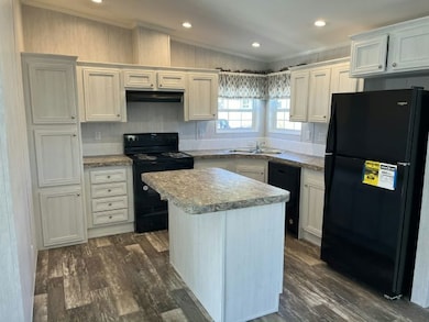 3323 NE 14th St unit B9, Ocala, FL 34470 - photo 2