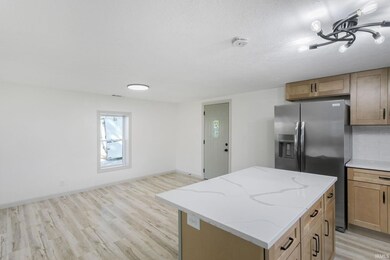 11920 Franklin St, Osceola, IN 46561 - photo 7