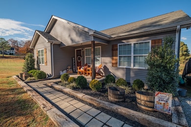200 Pine Ave, Morrison, TN 37357 - photo 2