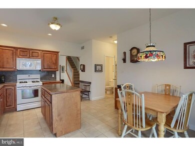 302 Emerald Ln, Reading, PA 19610 - photo 6