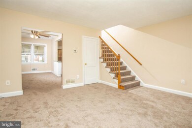 2136 Vailthorn Rd, Middle River, MD 21220 - photo 4