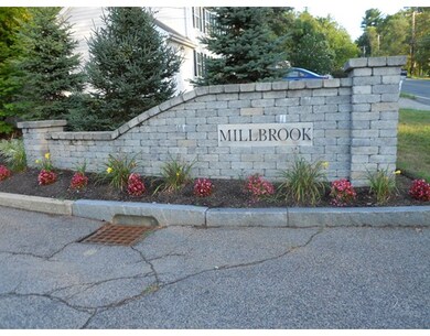 54 Millbrook Dr, Rockland, MA 02370 - photo 2