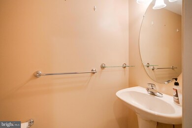 4307 Vintage Ivy Ln, Owings Mills, MD 21117 - photo 3