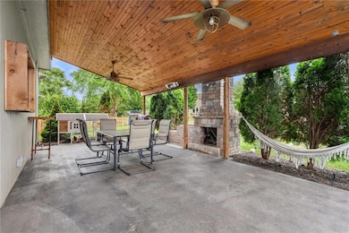 514 NE Viewpark Dr, Lees Summit, MO 64086 - photo 6