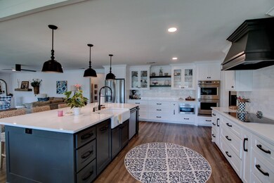 525 Kiowa Dr W, Gainesville, TX 76240 - photo 6