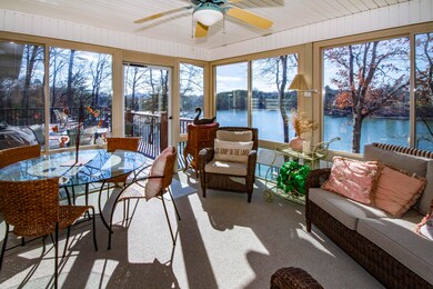 3-Season Room w/Lake Views on 3 Sides!