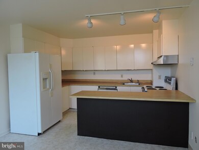 1401 Pennsylvania Ave unit 410, Wilmington, DE 19806 - photo 7