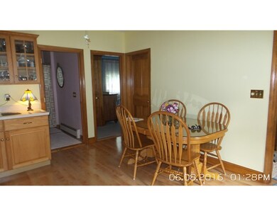 27 Hazel St, Methuen, MA 01844 - photo 5