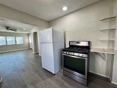 430 S Peachtree St, Ponca City, OK 74601 - photo 6