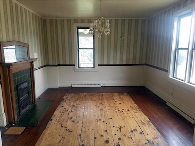 1016 Vine St, West Newton, PA 15089 - photo 5