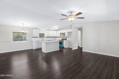 1110 W Manzanita St-8