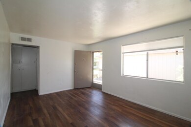 2012 S Granada Dr unit H, Tempe, AZ 85282 - photo 4