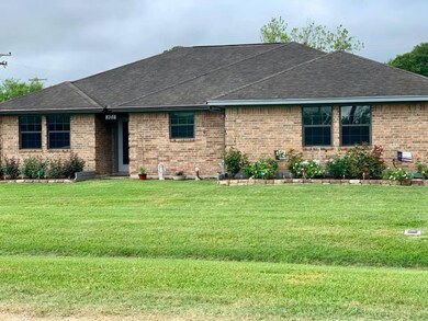 101 Ronald Ave, Bay City, TX 77414 - photo 3