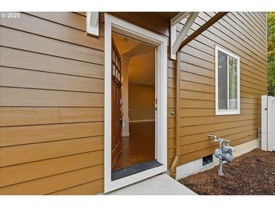 1941 NW Sage St, Camas, WA 98607 - photo 3