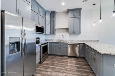 711 E Main Updated-3