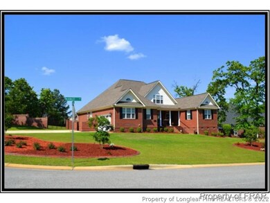 Corner/Cul-de-sac Lot