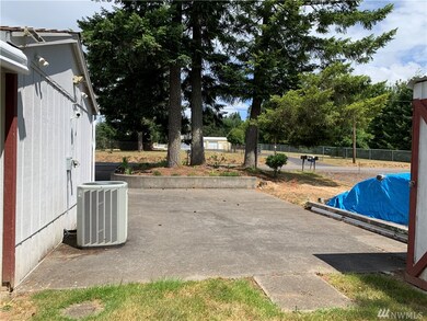 269 Chilvers Rd, Chehalis, WA 98532 - photo 3