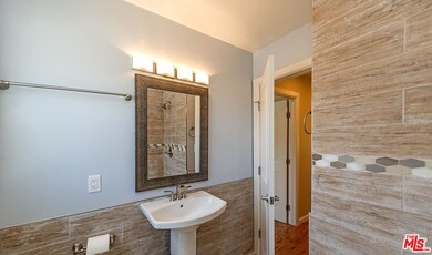 110 E Hardy St, Inglewood, CA 90301 - photo 7