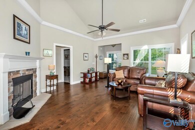 1011 Cresent Falls, Huntsville, AL 35806
