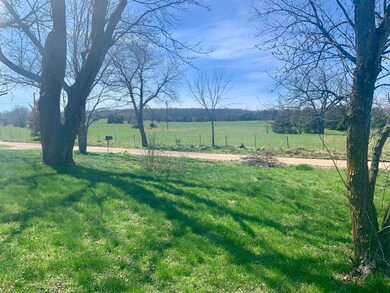 1030 Sampson RD Niangua MO 65713