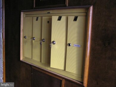 1214 N Calvert St unit 2, Baltimore, MD 21202 - photo 7