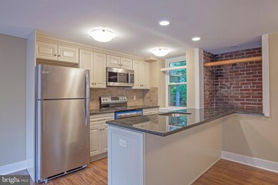 106 E State St unit 4, Doylestown, PA 18901 - photo 2